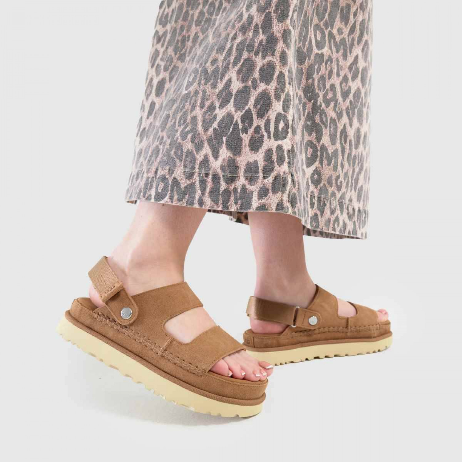 UGG Goldenstar Glide Chestnut