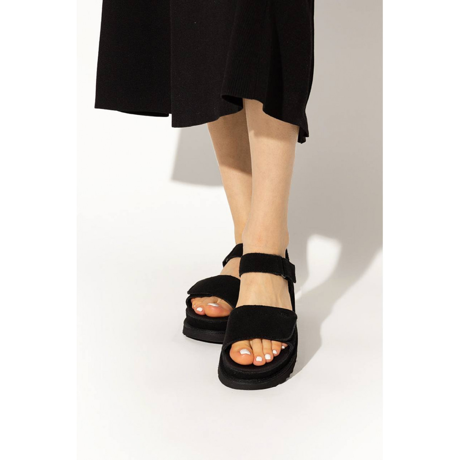 UGG Goldenstar Sandal Black