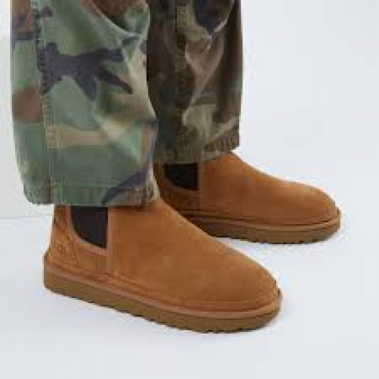 UGG Mens Neumel Chelsea Chestnut 