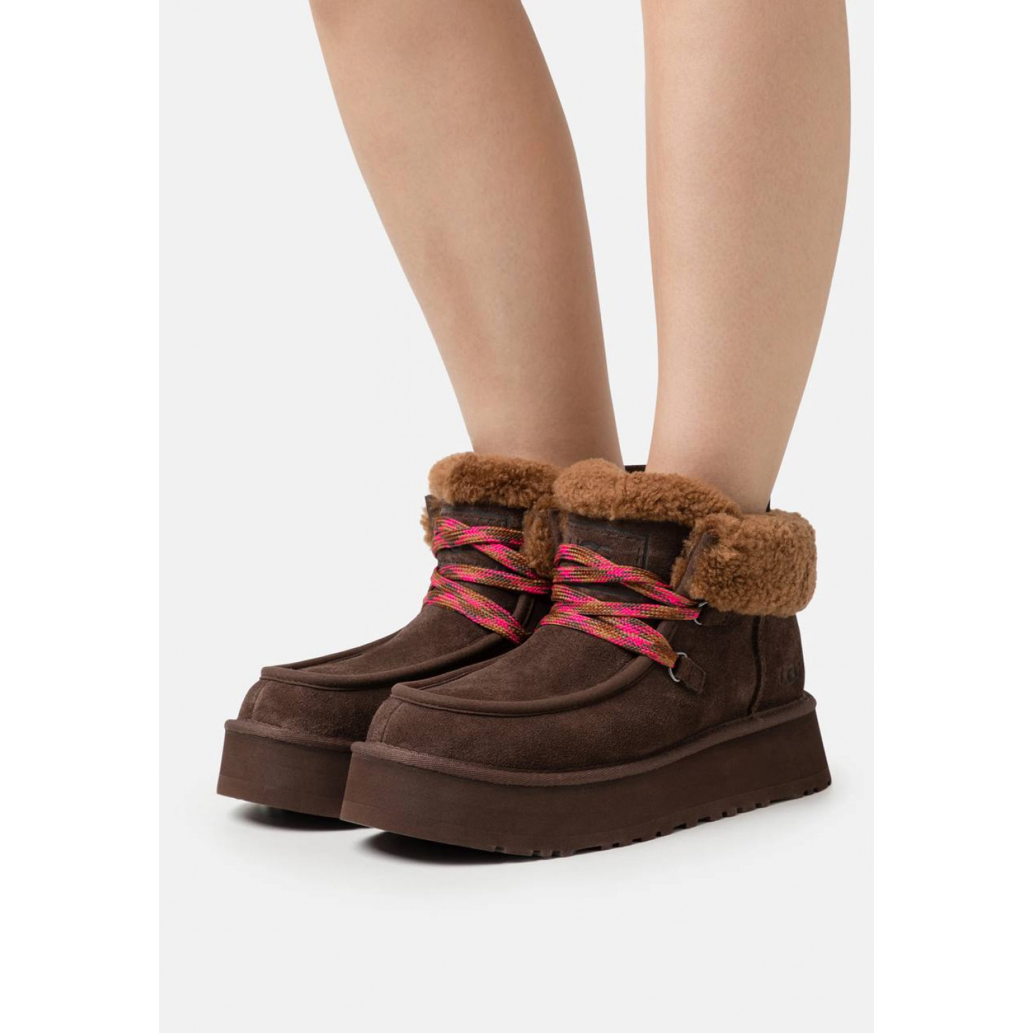 UGG Funkarra Cabin Cuff Burnt Cedar