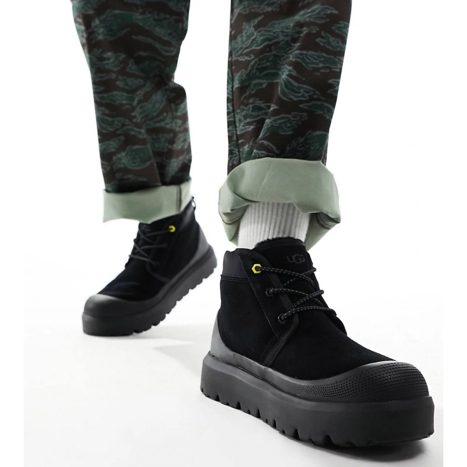 UGG Neumel Weather Hybrid Forest Night Black