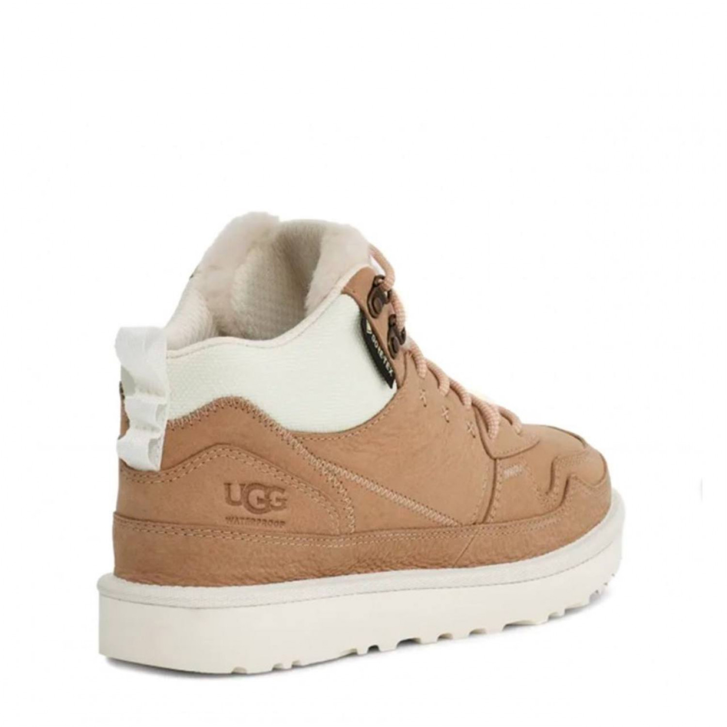 UGG Highland Hi GoreTex Sand