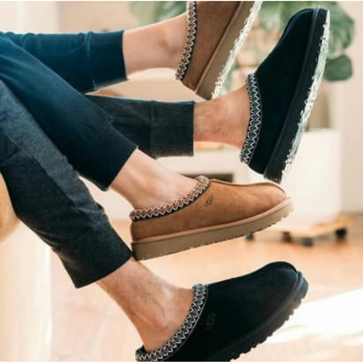 UGG Tasman Slipper Black