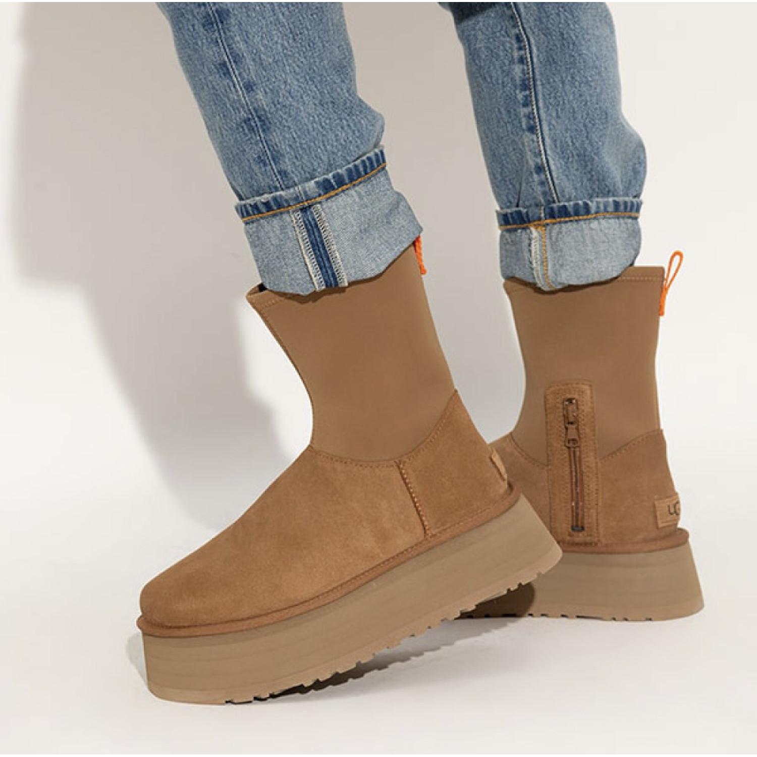 UGG Classic Dipper Chestnut