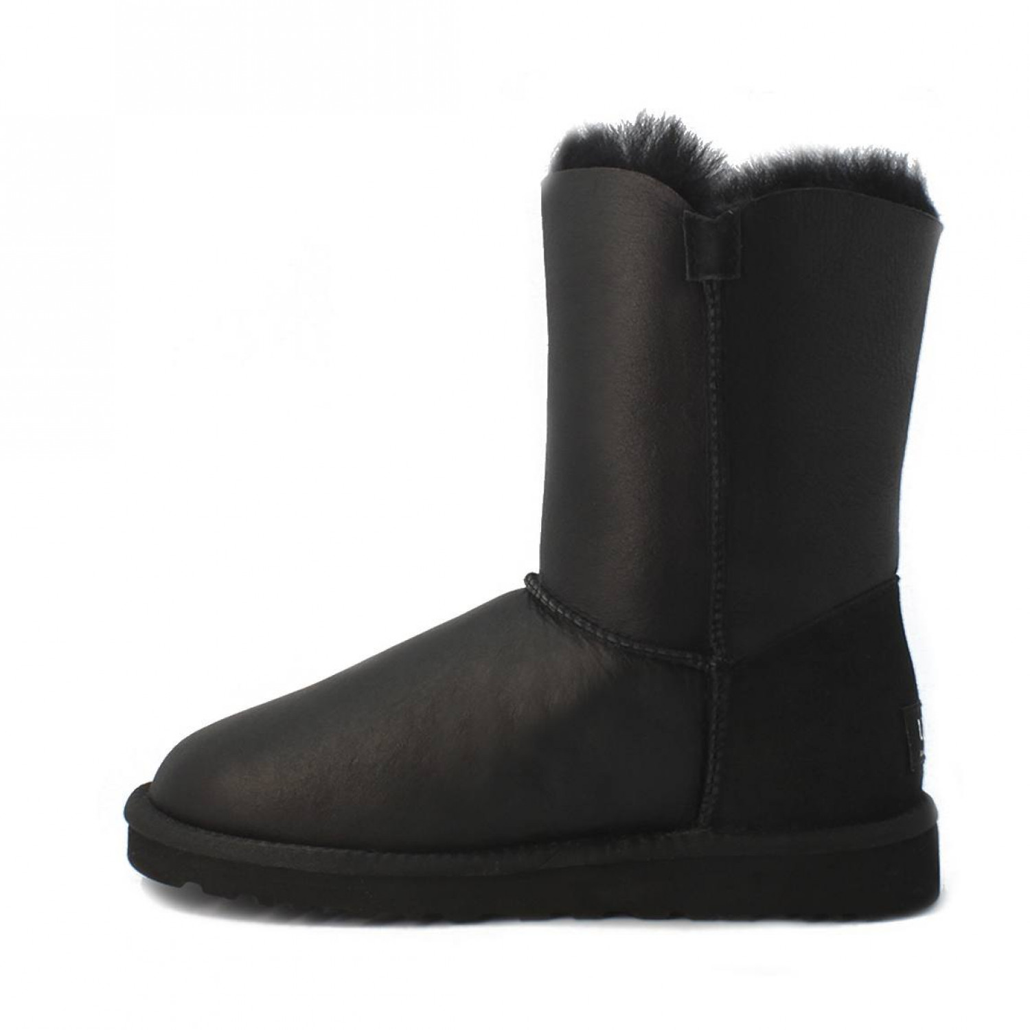UGG Bailey Button Metallic Black