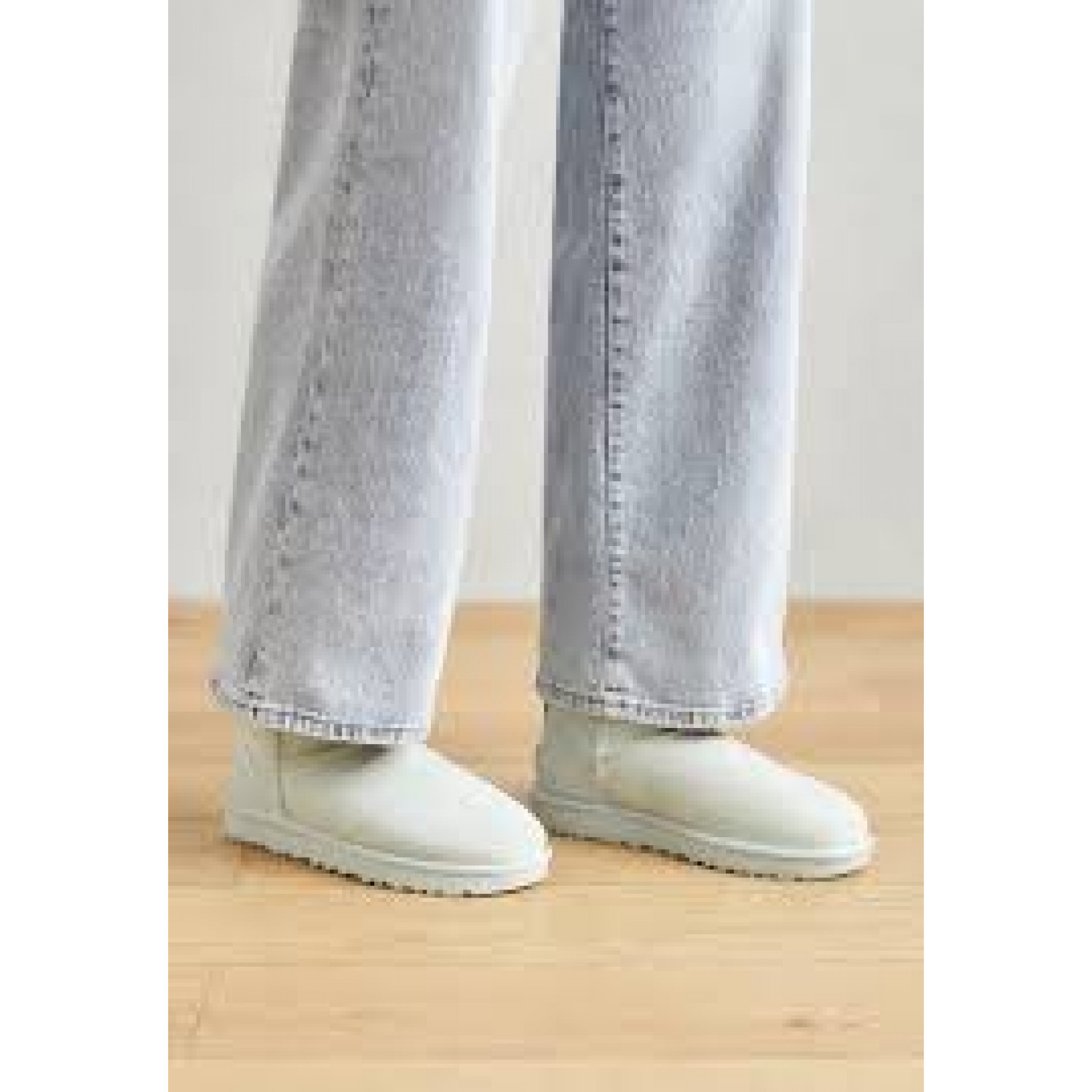 UGG Classic Ultra Mini Grey Violet